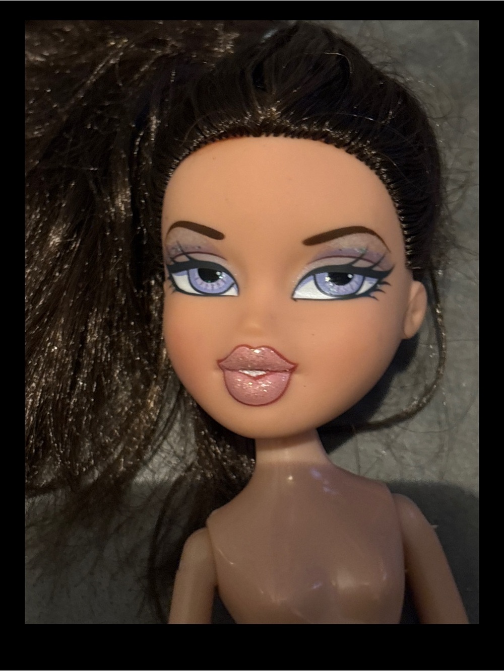 Bratz Dana 2001 Doll Makeup Look - Pink Shimmer Lips - OOAK ready